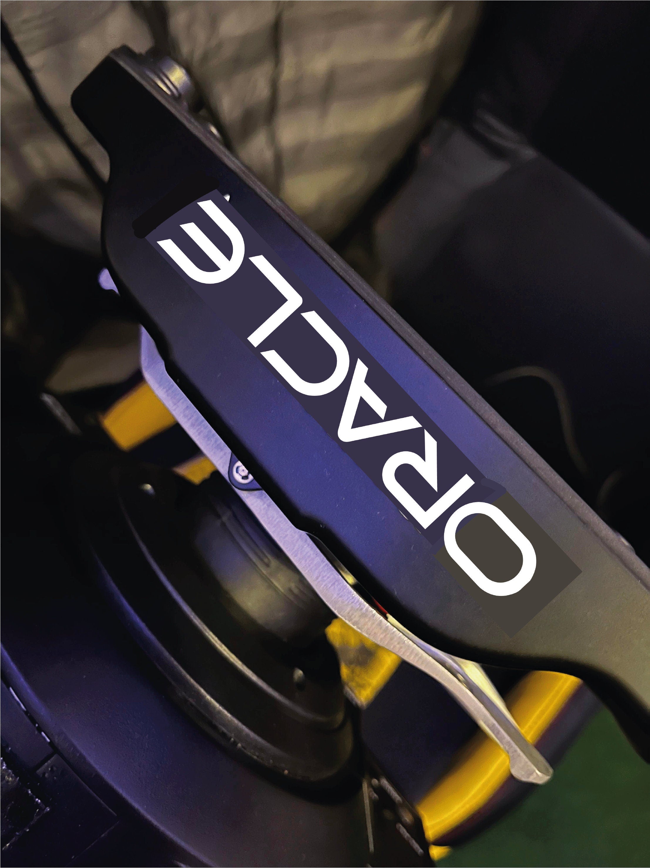 Sticker Oracle RedBull pour volant Thrustmaster Ferrari SF1000 - Fanatec Podium Racing Wheel F1 - volant SIMAGIC