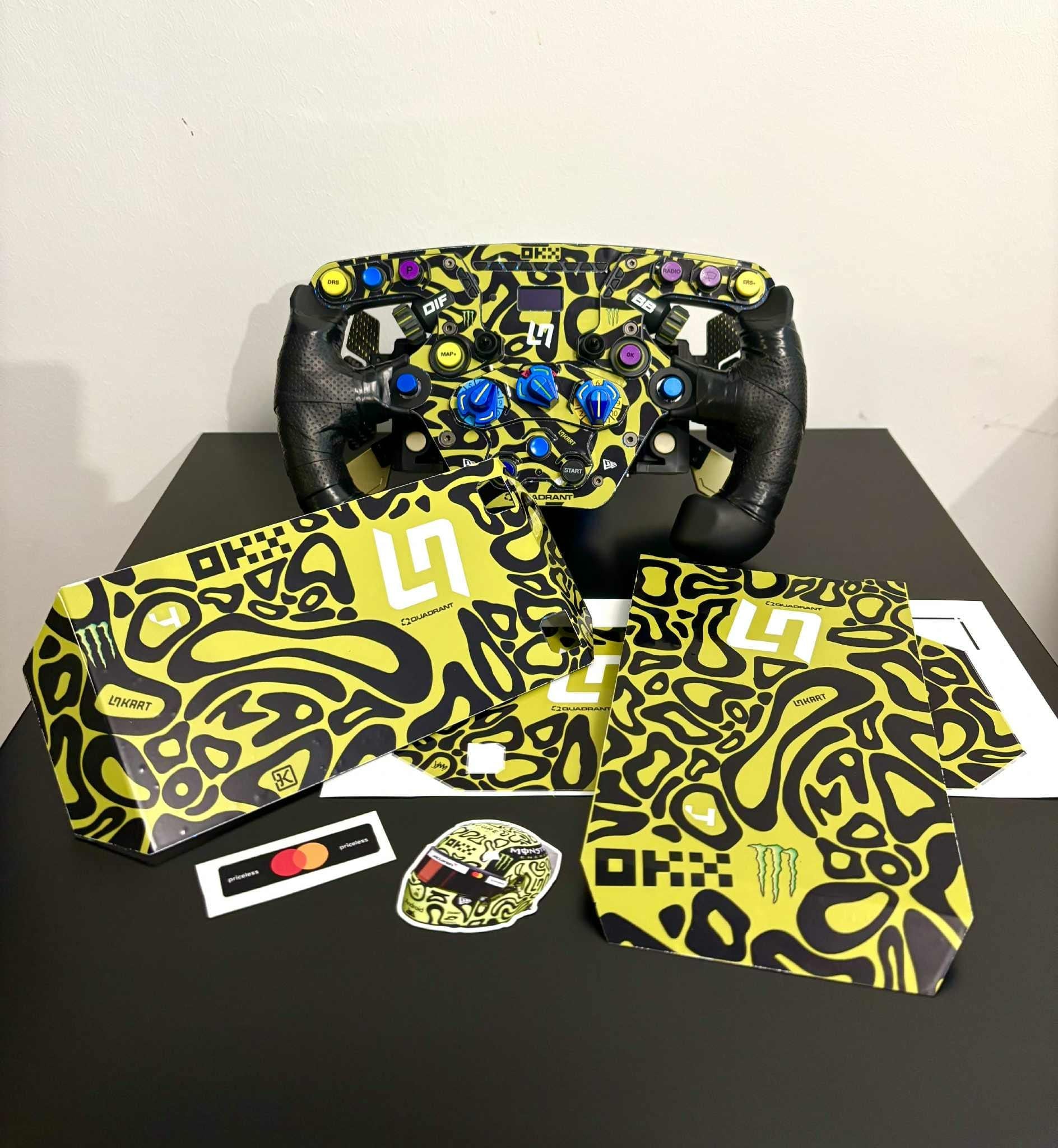 Pack de stickers Lando Norris edition spéciale Fanatec (volant et base moteur)